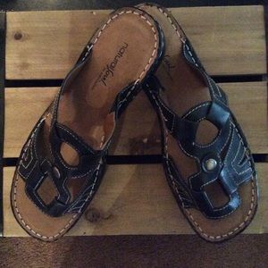 Naturalizer NaturalSoul Sandals. New never worn